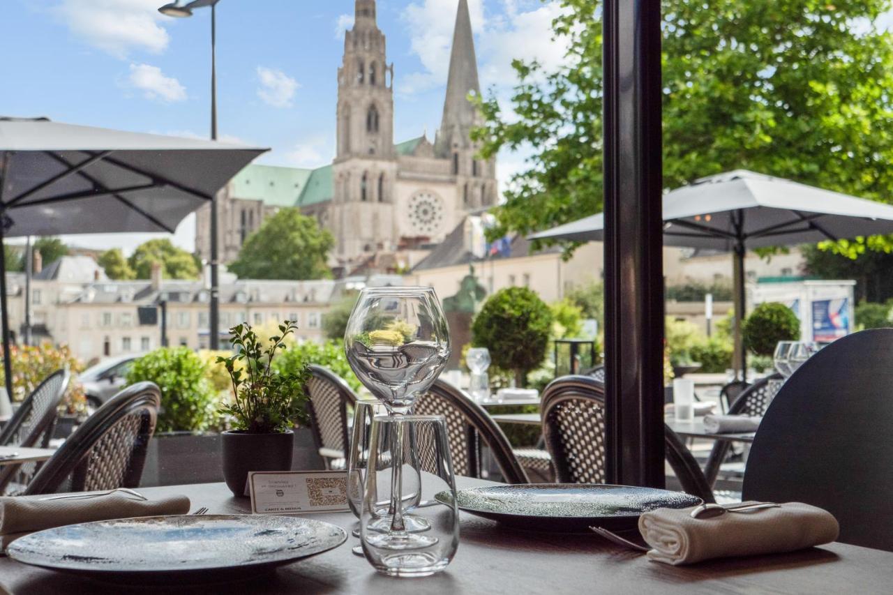 Le Boeuf Couronne - Hotel & Restaurant Chartres- Logis Hotels Екстериор снимка