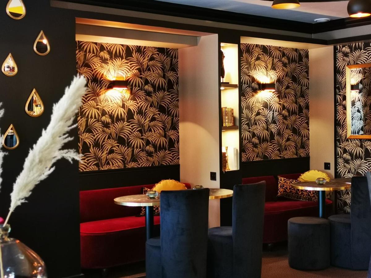 Le Boeuf Couronne - Hotel & Restaurant Chartres- Logis Hotels Екстериор снимка