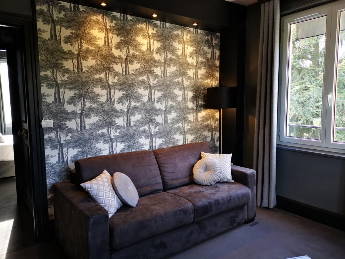 Le Boeuf Couronne - Hotel & Restaurant Chartres- Logis Hotels Екстериор снимка