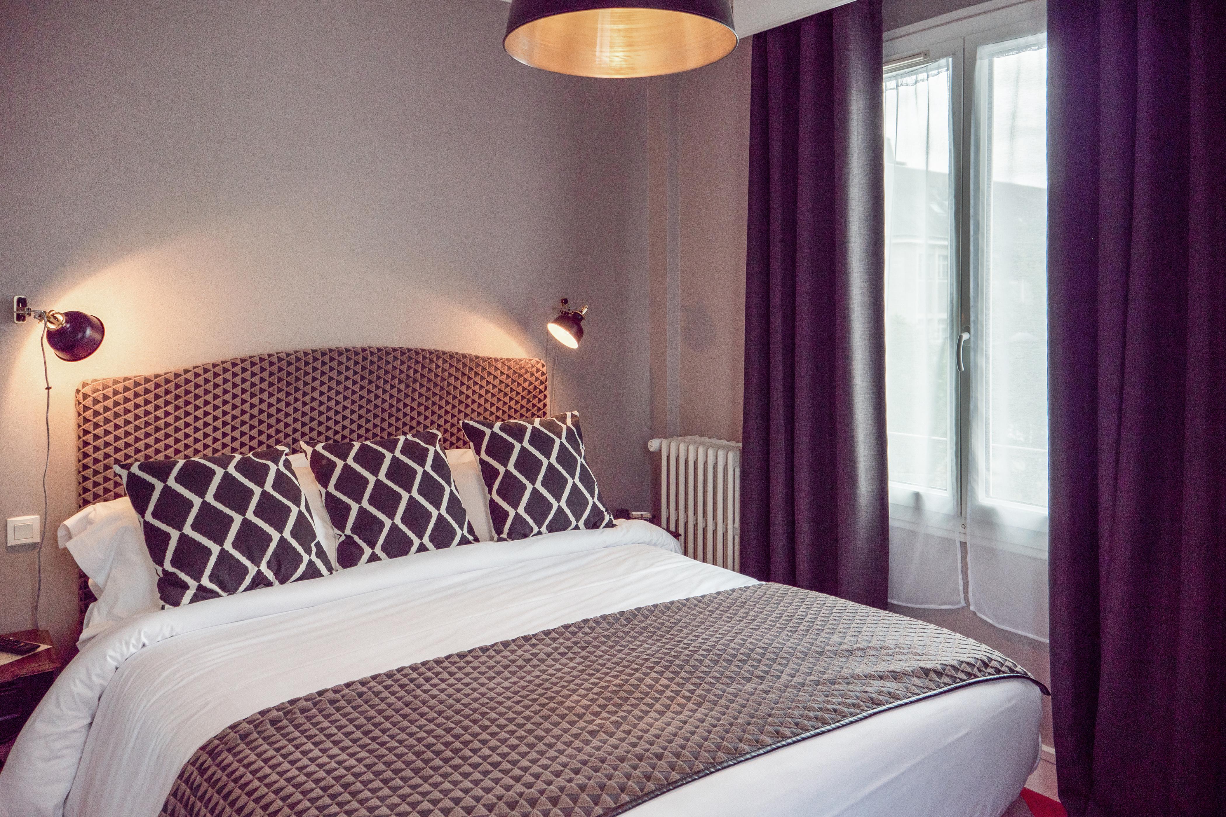 Le Boeuf Couronne - Hotel & Restaurant Chartres- Logis Hotels Екстериор снимка