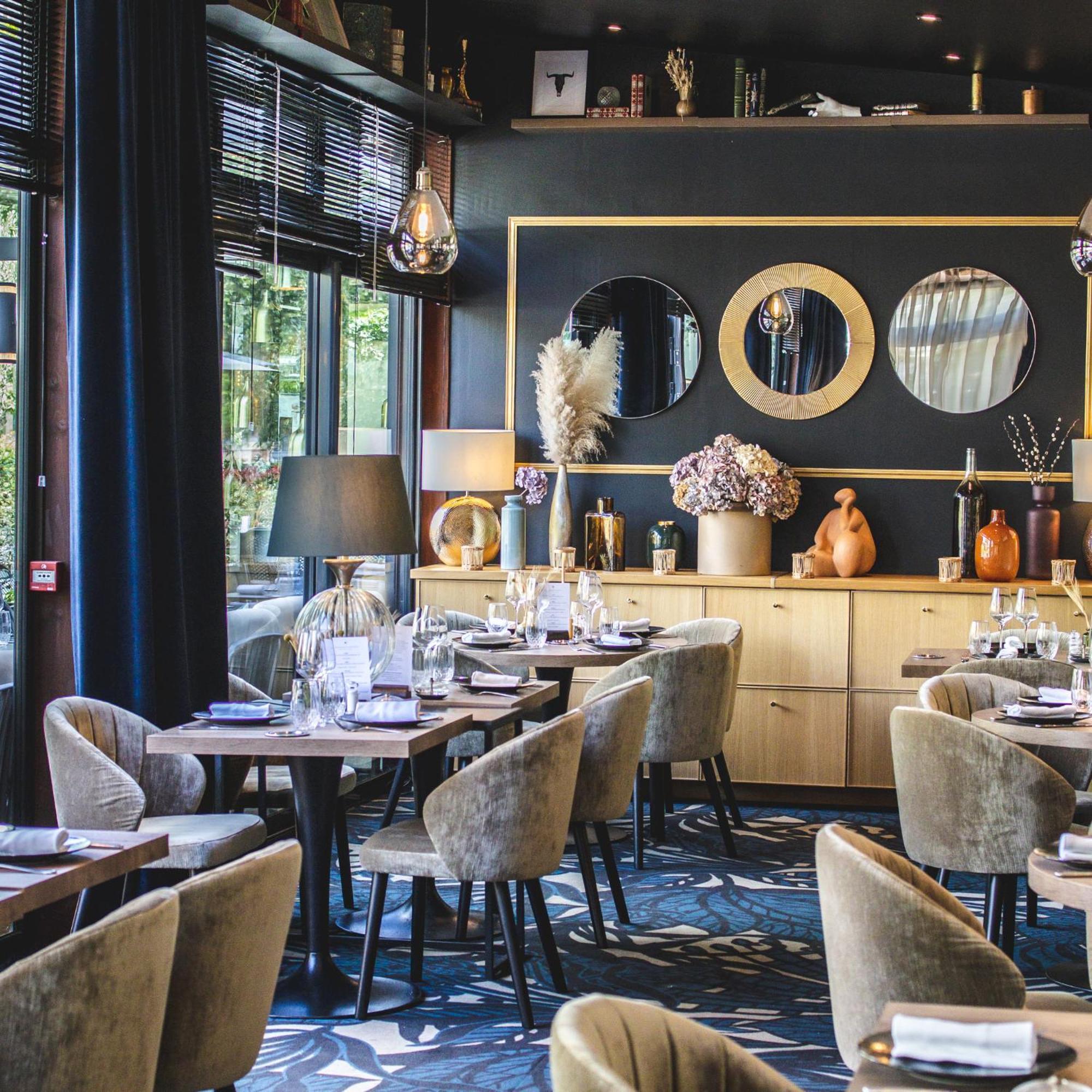 Le Boeuf Couronne - Hotel & Restaurant Chartres- Logis Hotels Екстериор снимка